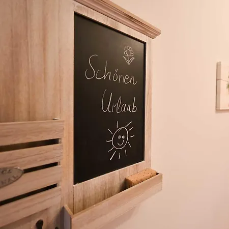 Boeker - Nr 12 - Strandhotel Apartamento Kellenhusen